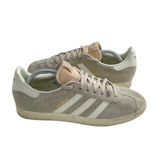 Adidas Gazelle Men's Sneakers in a Wonder Beige and Off White Size 9.5 Shoes